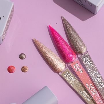 Цветной гель-лак DNKa Cat Eye No. 0137