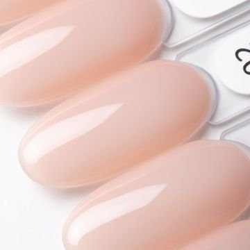 Гель-лак Couture Colour Soft Nude SN 02 розово-персиковый