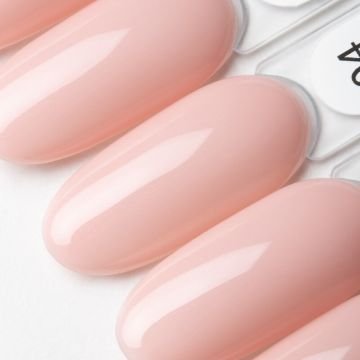 Гель-лак Couture Color Soft Nude SN 04 мягкий розовый с легким шиммером