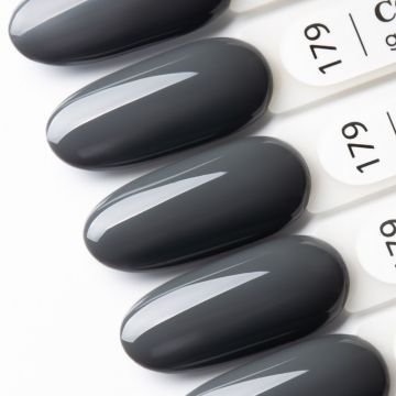 Manichiură Chișinău: Oja cu gel Couture Color 179