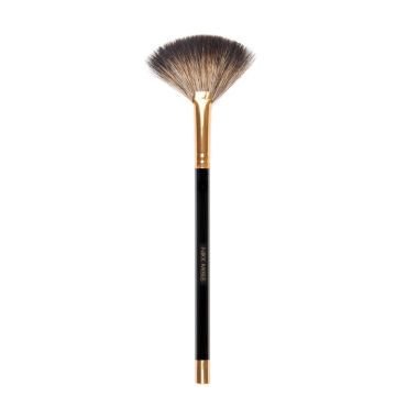 Веерная кисть NIKK MOLE Golden Black (натуральный ворс бурой лисы)