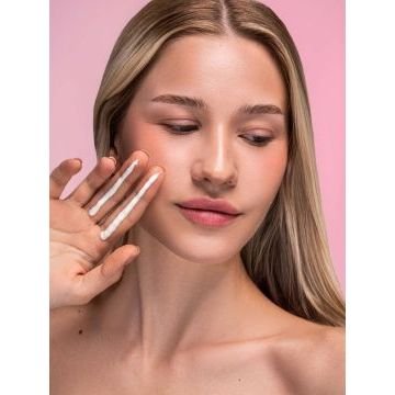 ZOLA SPF 50 SKINBASE Ежедневный увлажняющий солнцезащитный крем 40 мл ZOLA SPF 50 SKINBASE Ежедневный увлажняющий солнцезащитный крем 40 мл
