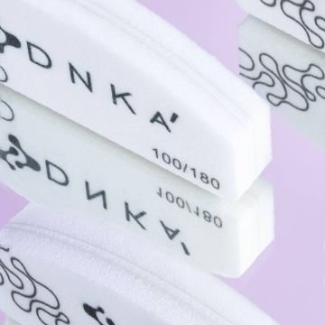 Мини-баф для ногтей DNKa’ Nail Buffer Mini Half Moon 180/240 грит Мини-баф для ногтей DNKa’ Nail Buffer Mini Half Moon 180/240 грит